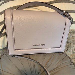 NWOT Michael Kors jet set lavender crossbody